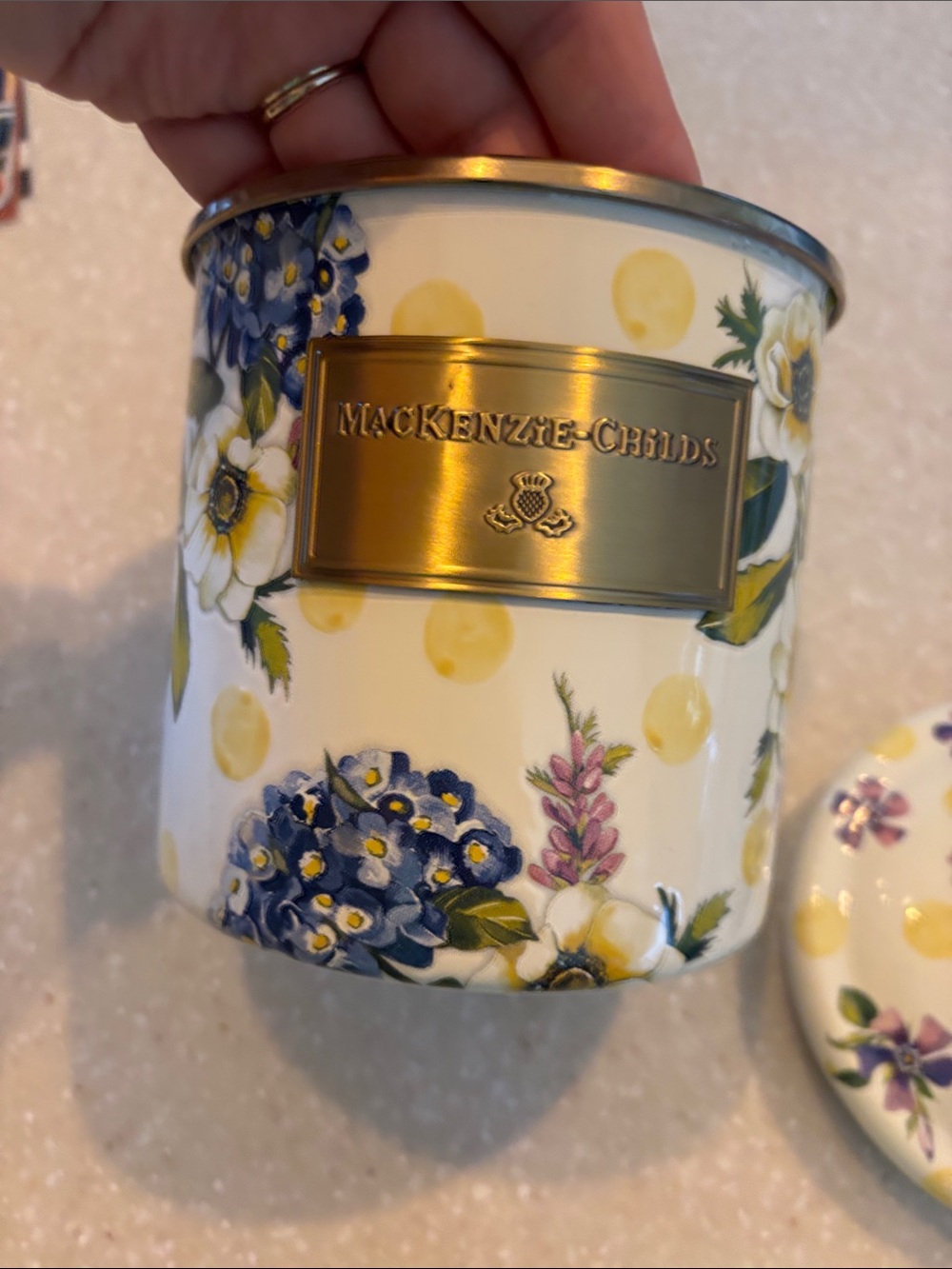 MacKenzie-Childs Floral canister with Glass Knob - White & Yellow - Picture 2 of 8